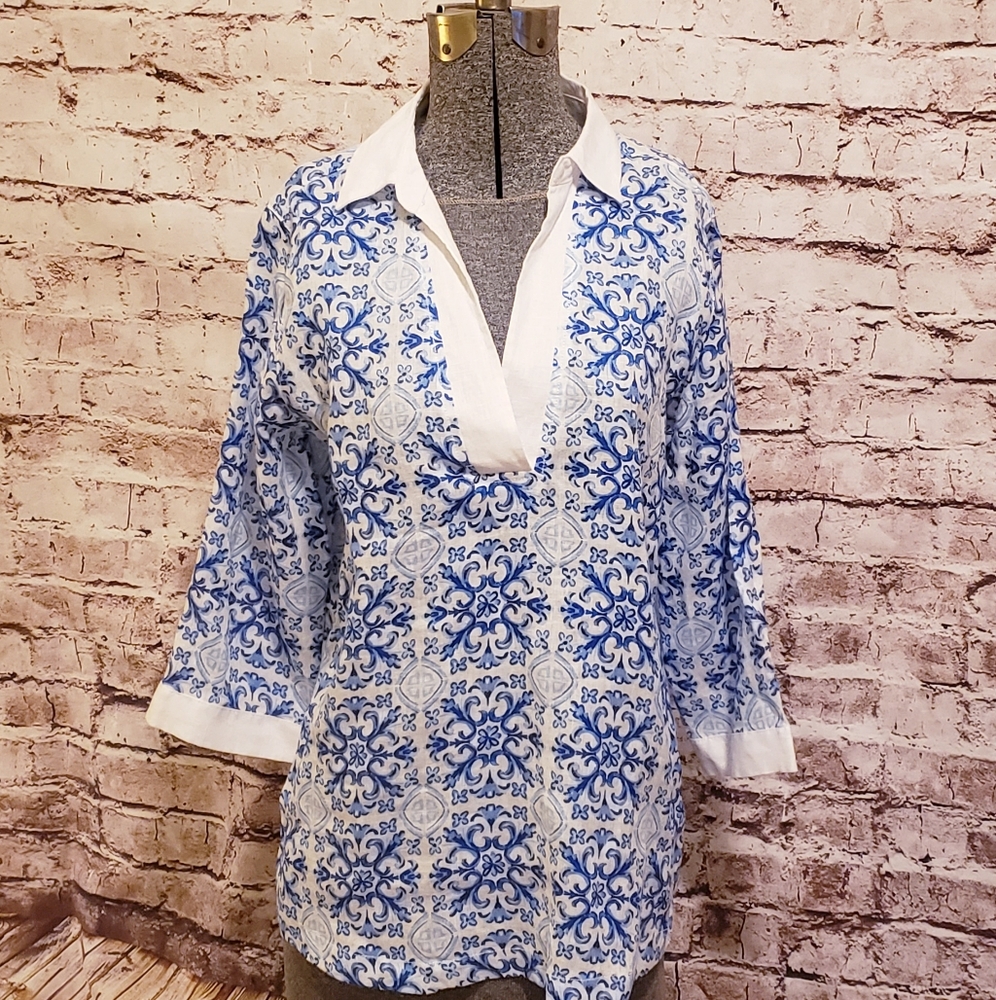 NWT Isaac Mizrahi Blue and White Print Tunic Top 100% Linen Small